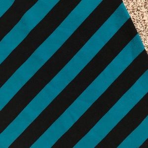 LuLaRoe Skirts - Lularoe Cassie pencil skirt LuLaRoe Skirts - Lularoe Cassie pencil skirt